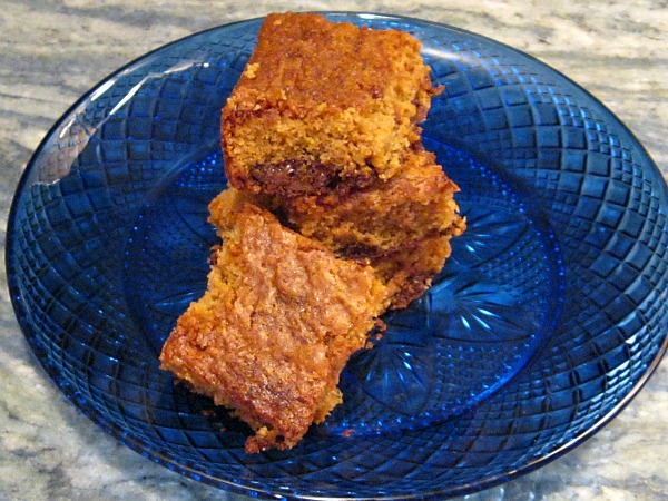 Chocolate Chip Blondies 1