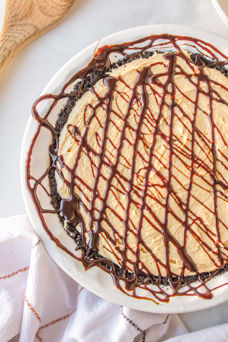 peanut butter pie with chocolate drizzle