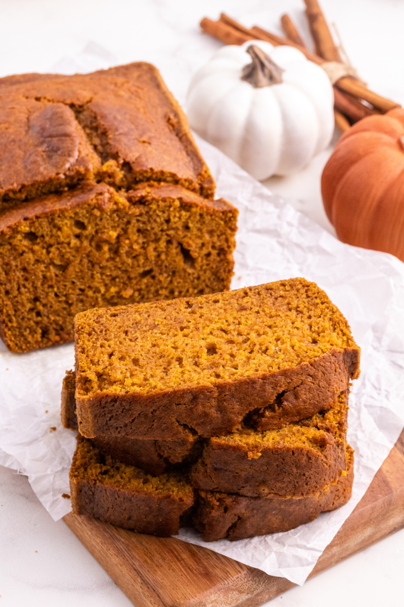 pumpkin bread sliced