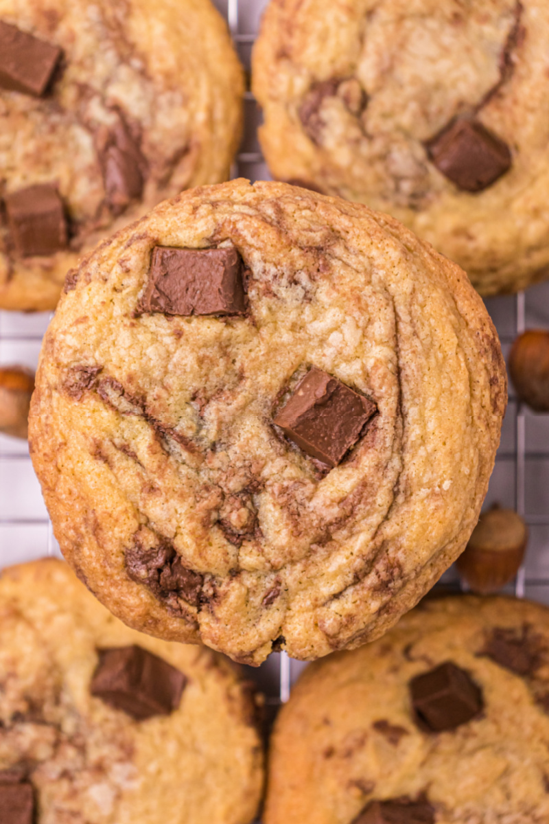 close up nutella cookie