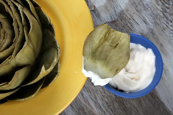 How to eat an artichoke