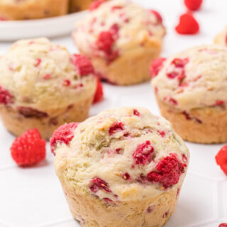 raspberry muffins