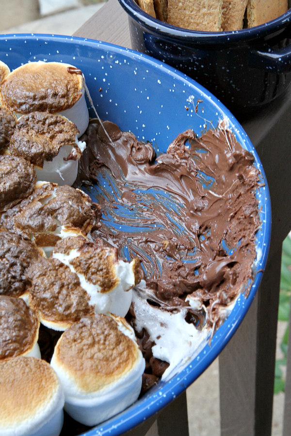 S'Mores Dip Recipe - RecipeBoy.com