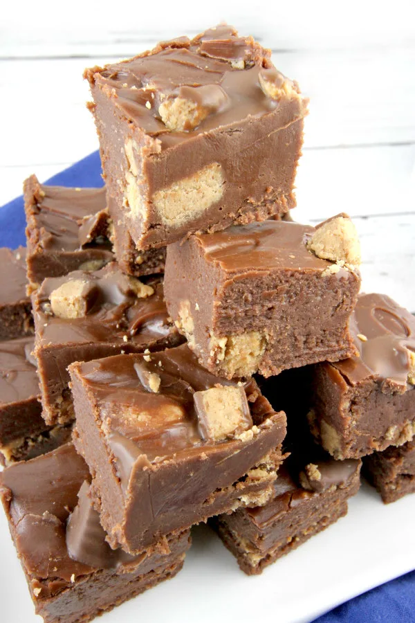 Peanut Butter Cup Fudge Recipe - recipe from RecipeBoy.com