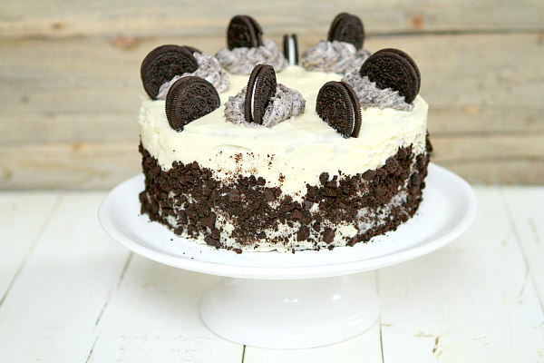 Cookies and Cream Cake