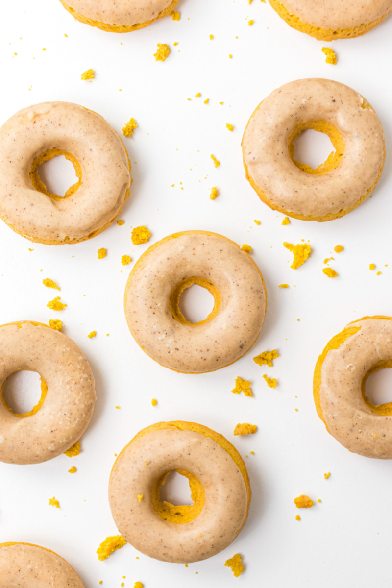 baked pumpkin donuts