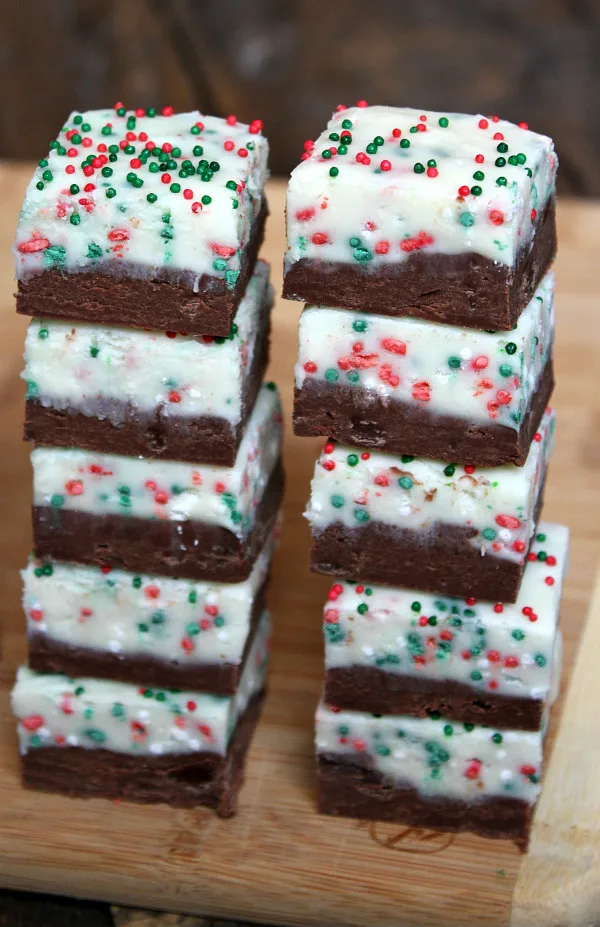 Easy Christmas Fudge recipe - from RecipeBoy.com