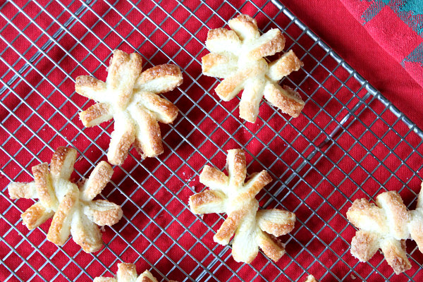 Puff Pastry Snowflakes recipe - from RecipeBoy.com
