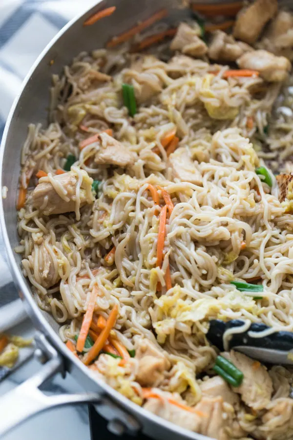 Easy Chicken Chow Mein in the pan