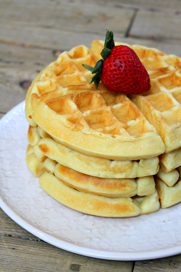 Perfect Waffles - recipe from RecipeBoy.com