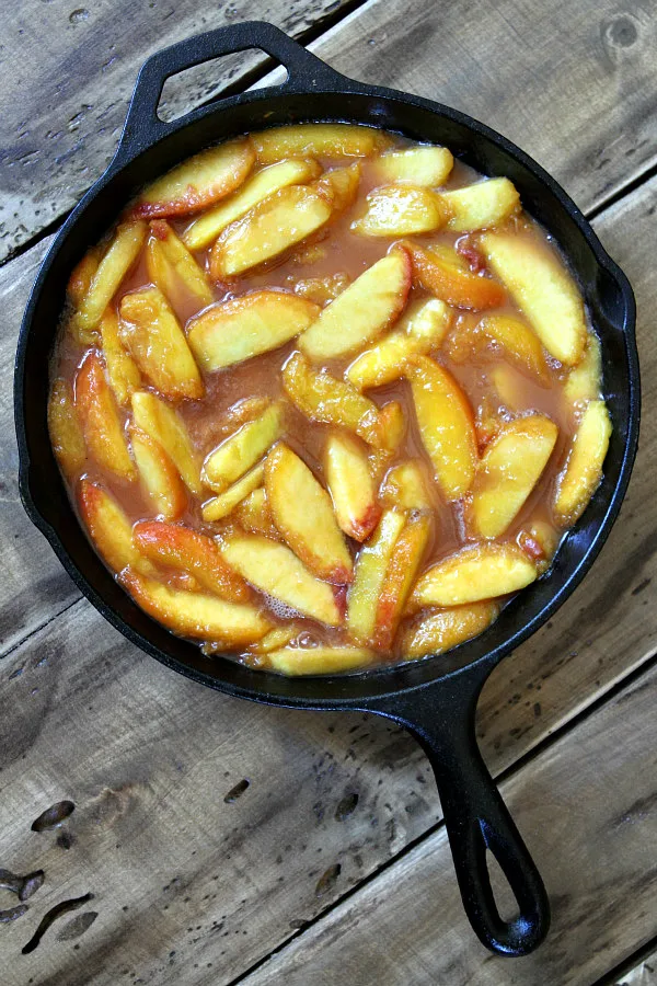 Georgia Peach Crisp - recipe from RecipeBoy.com