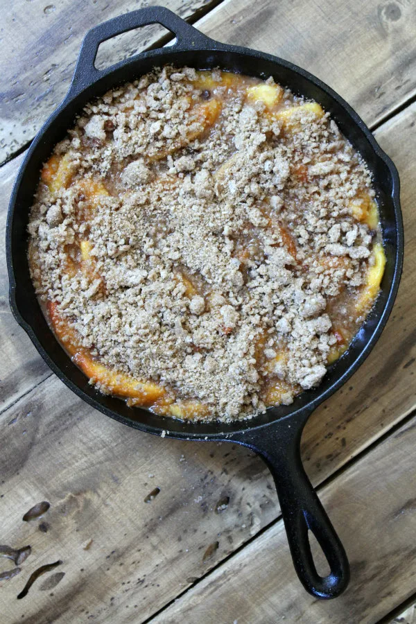 Georgia Peach Crisp - recipe from RecipeBoy.com