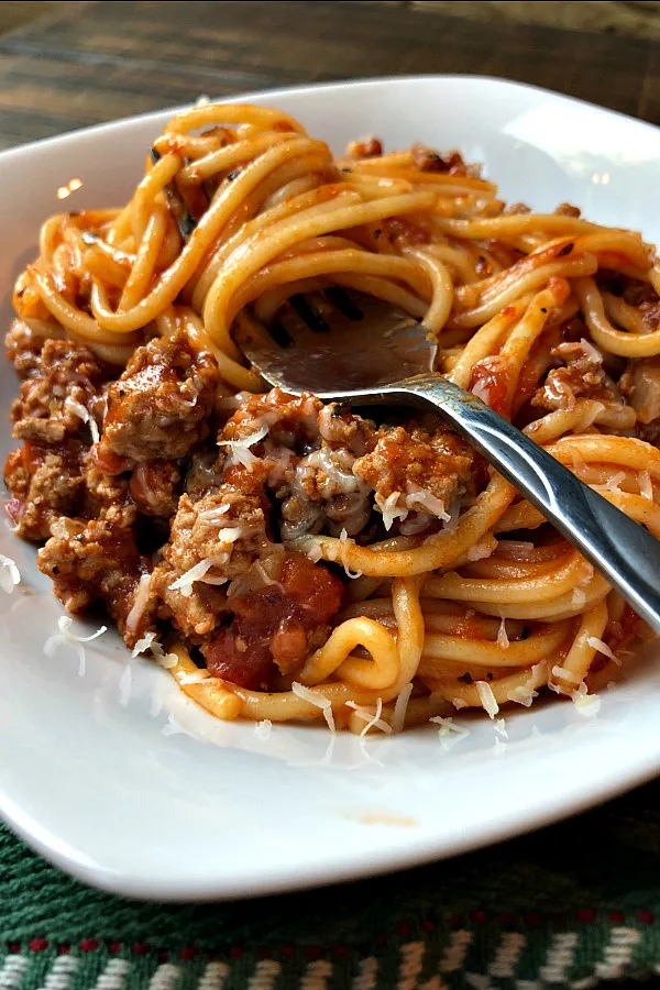 Serving of Instant Pot Spaghetti with Meat Sauce