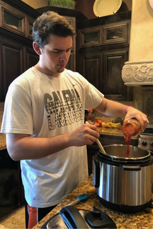 RecipeBoy making Instant Pot Spaghetti with Meat Sauce