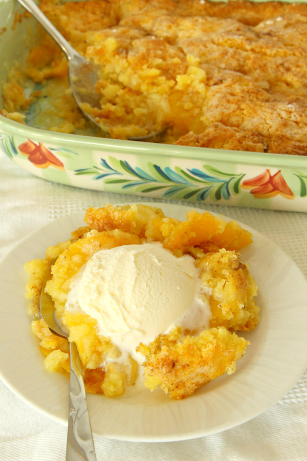 serving of 3 ingredient peach cobbler with ice cream