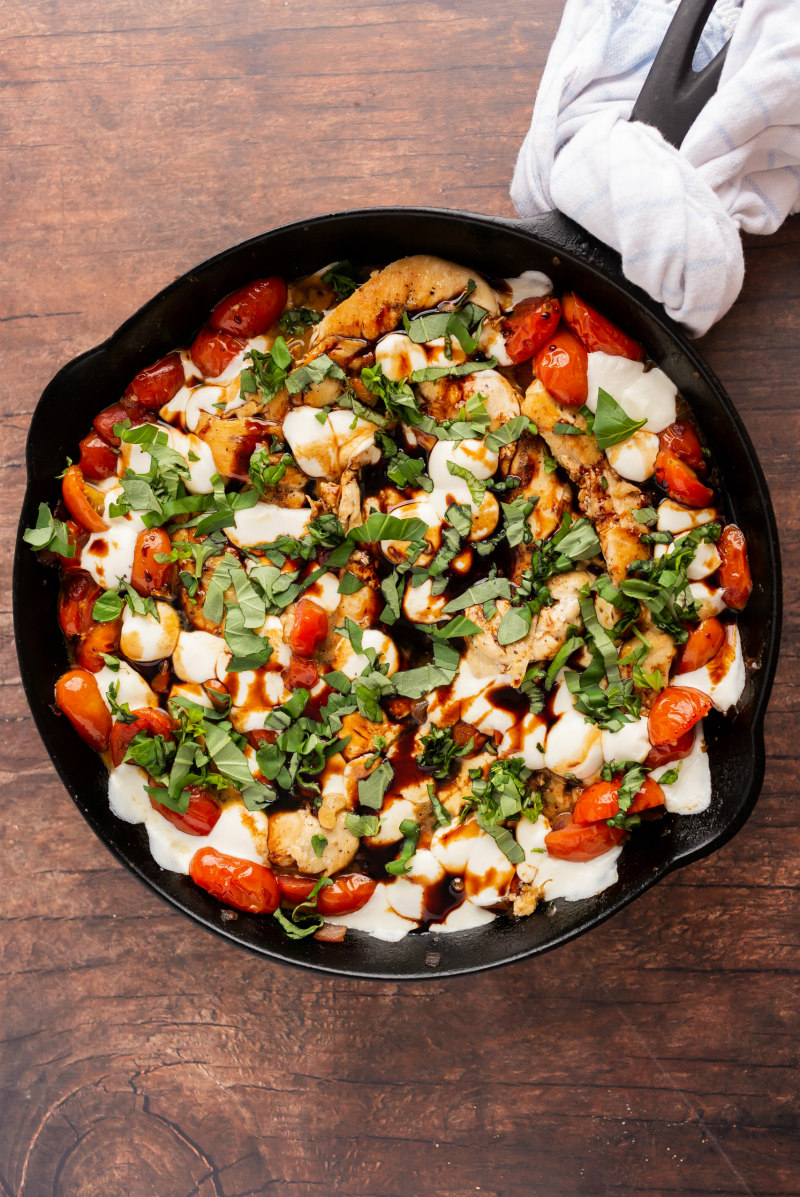 caprese chicken skillet