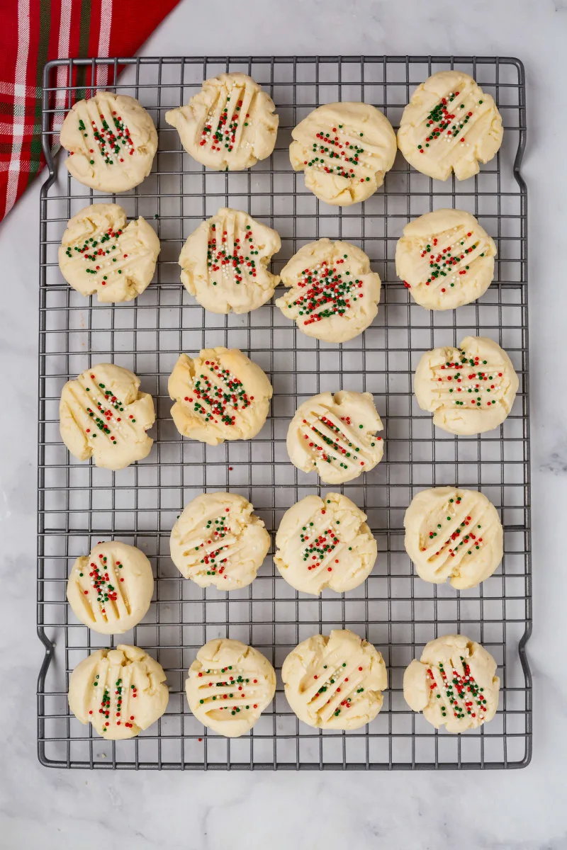 christmas shortbread cookies on a cooling rack