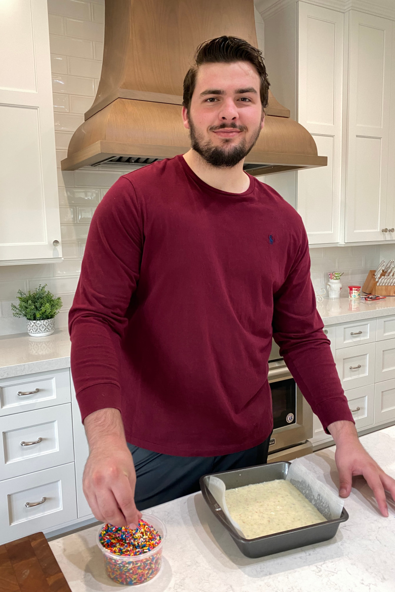 recipeboy making funfetti frosting fudge