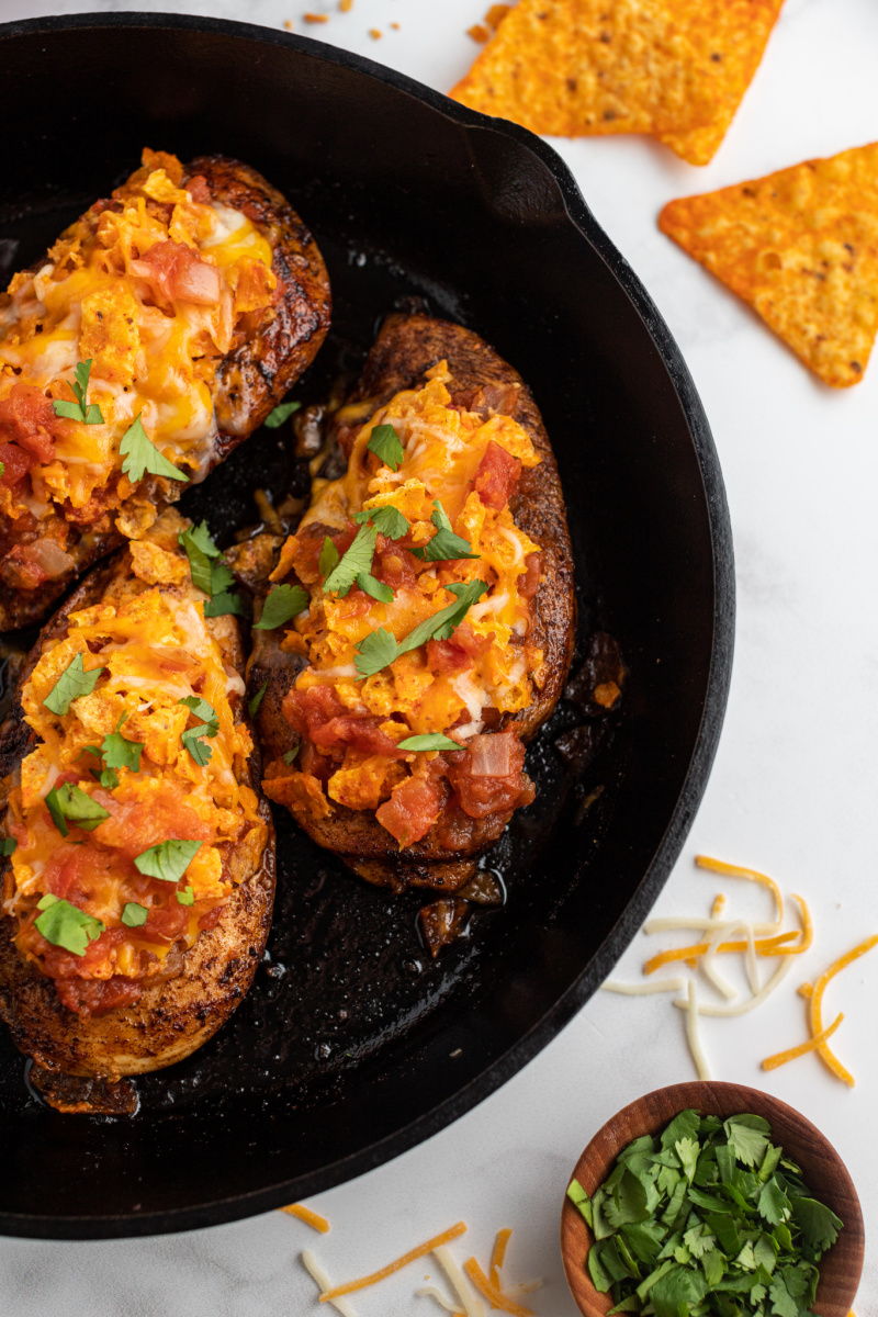 salsa chicken cooked in cast iron skillet