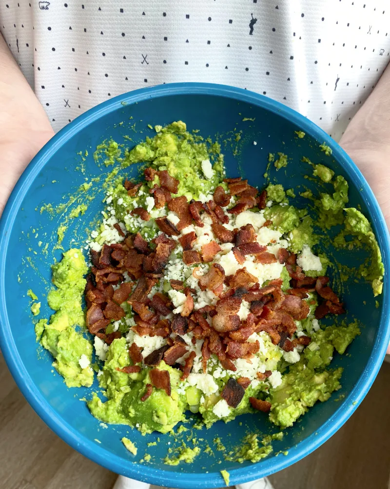 bowl of guacamole ingredients