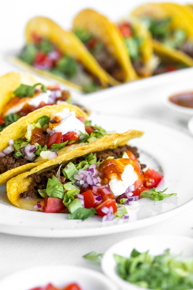 ground beef tacos with fixings