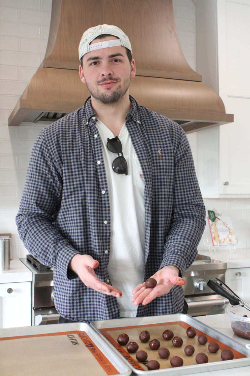 recipeboy rolling cookie dough