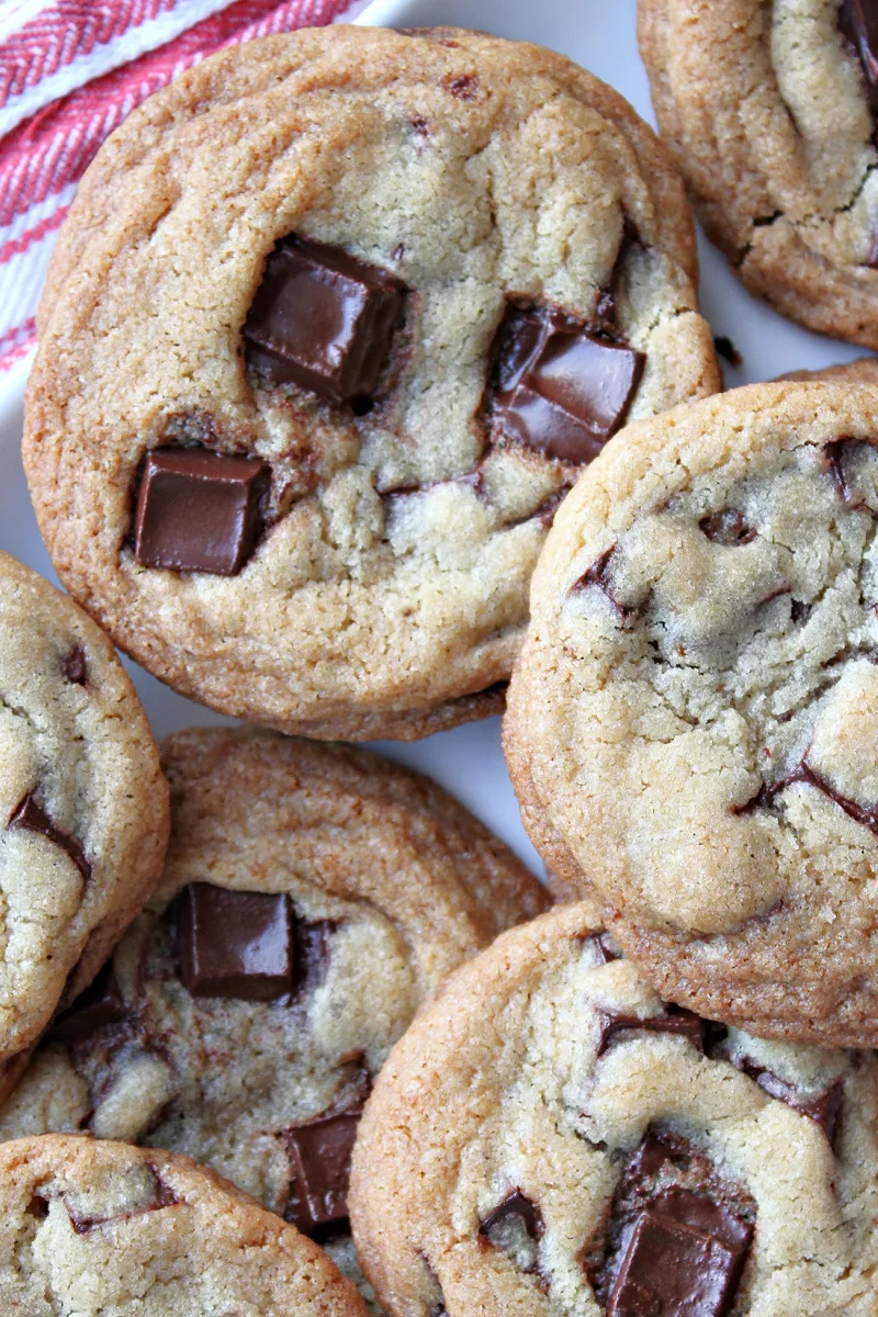 chocolate chip cookies