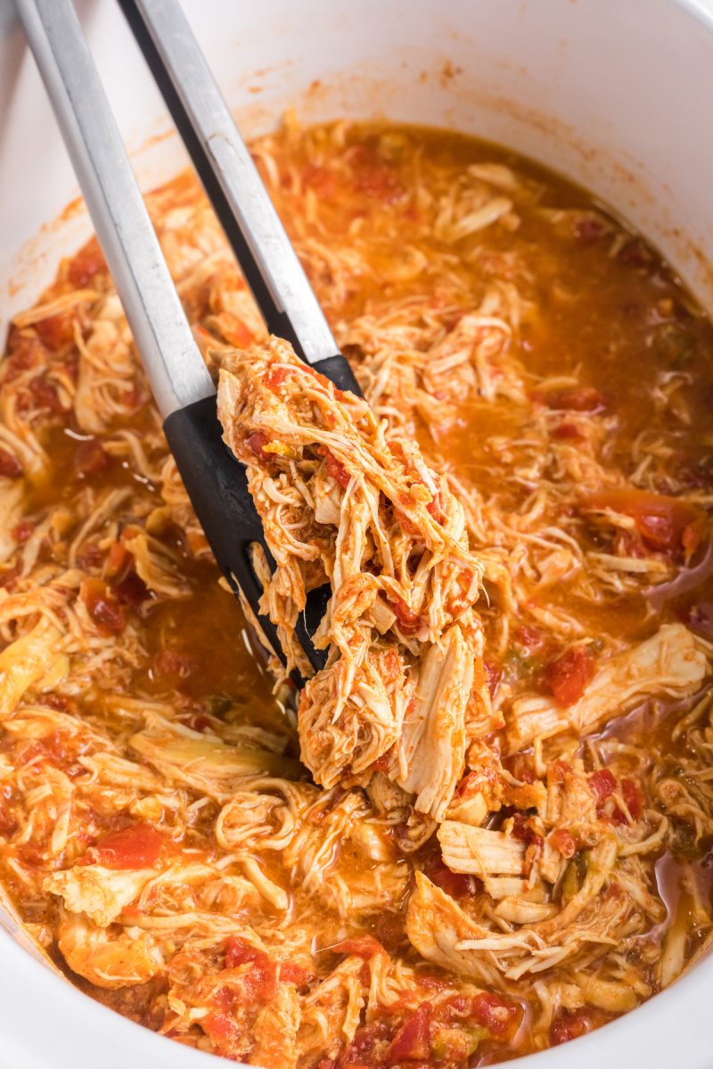 mexican chicken in a slow cooker