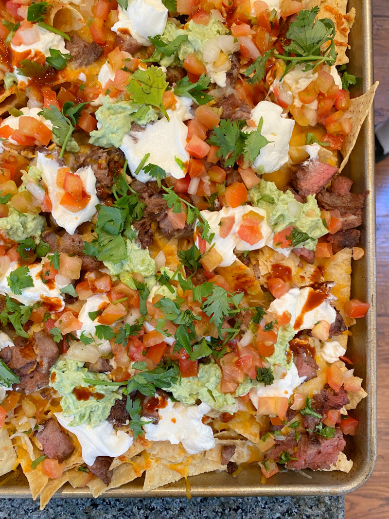 sheet pan steak nachos