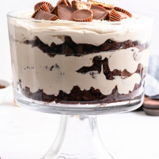 peanut butter cup brownie trifle in trifle dish