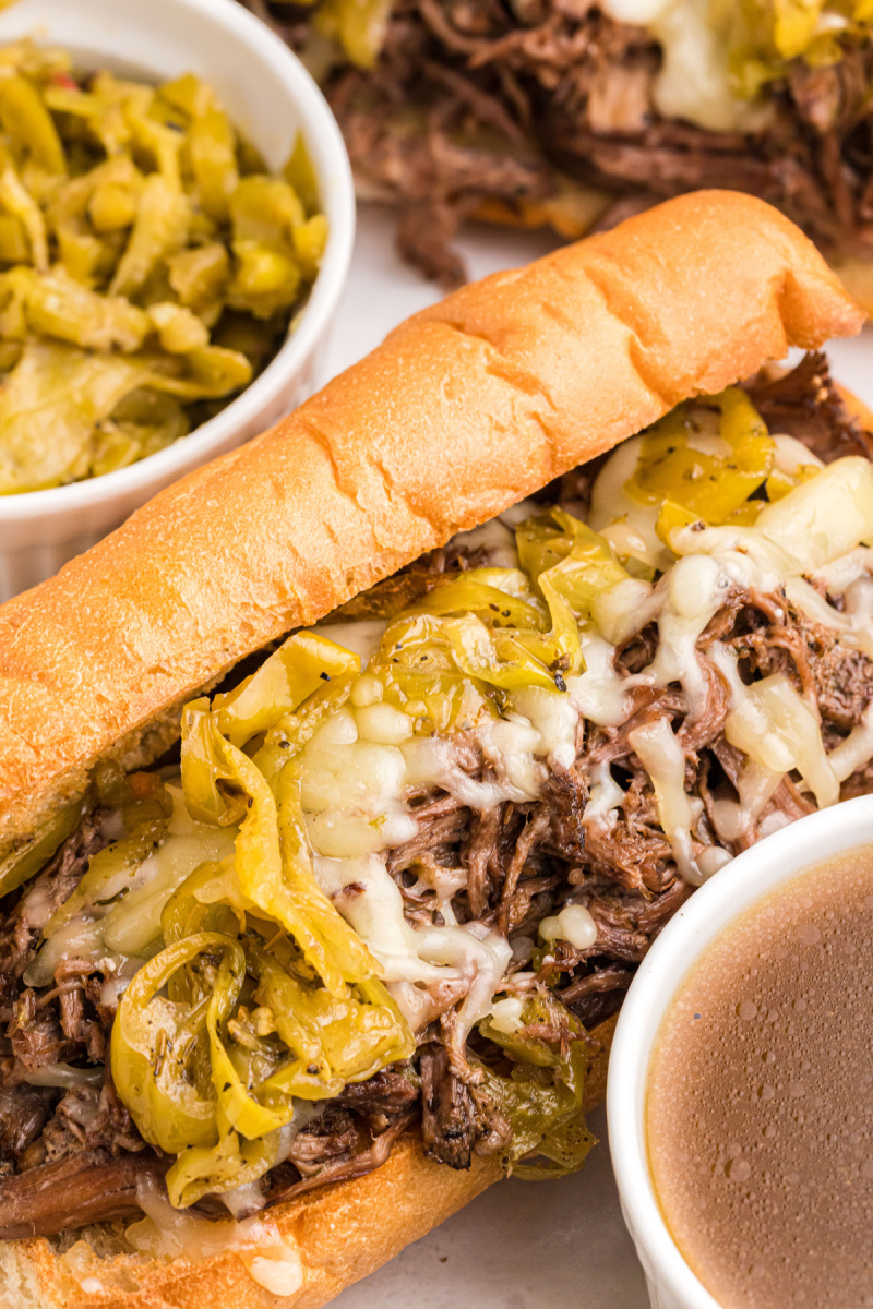 crockpot italian beef sandwich