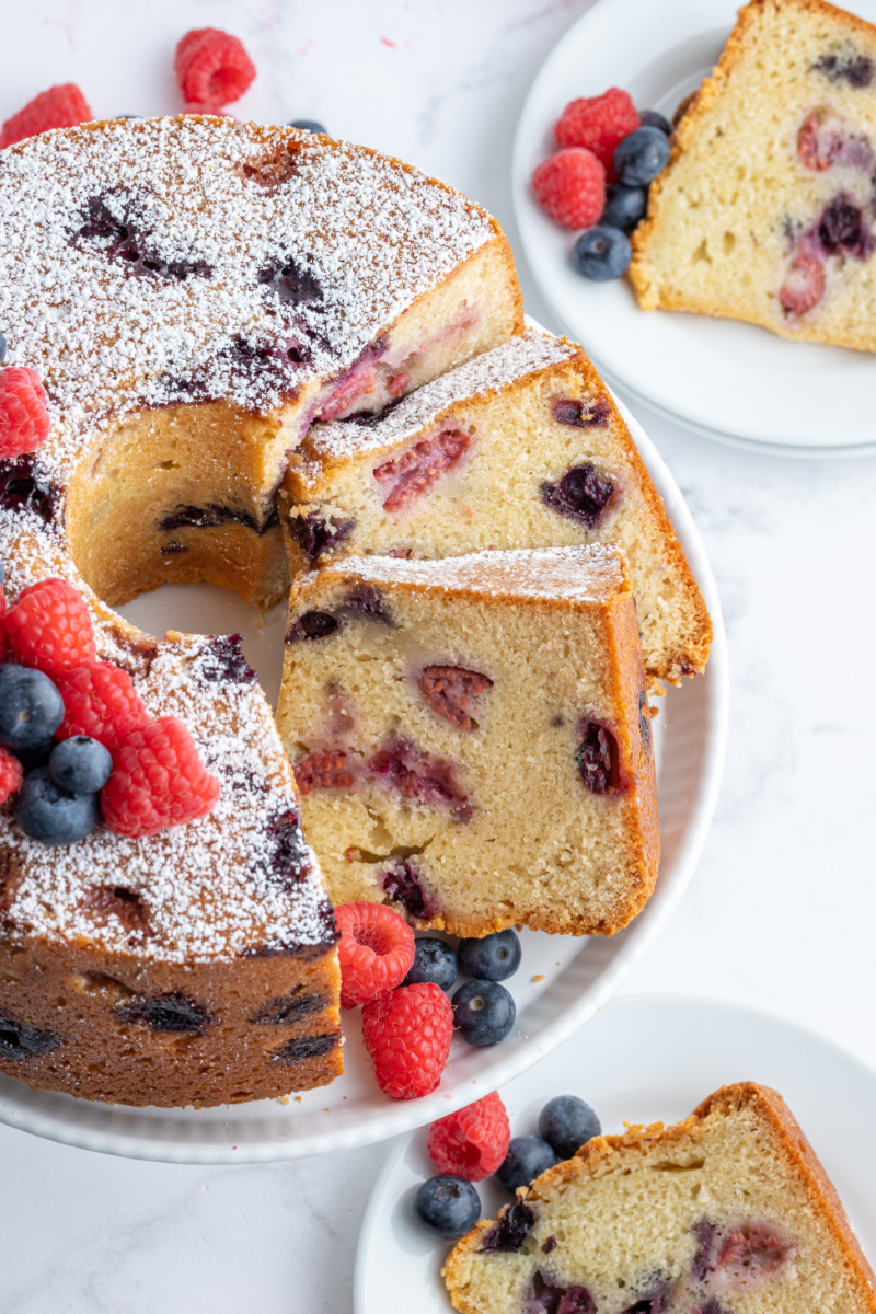 berry pound cake sliced