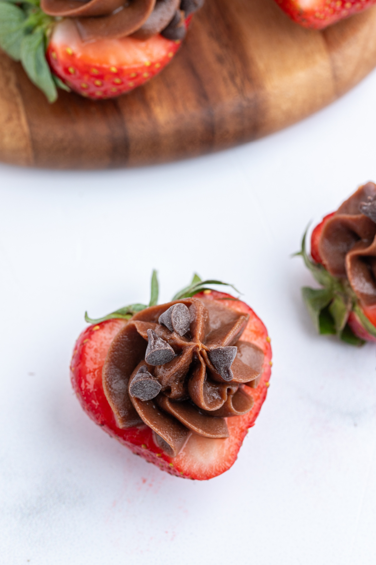 chocolate cheesecake strawberry bite