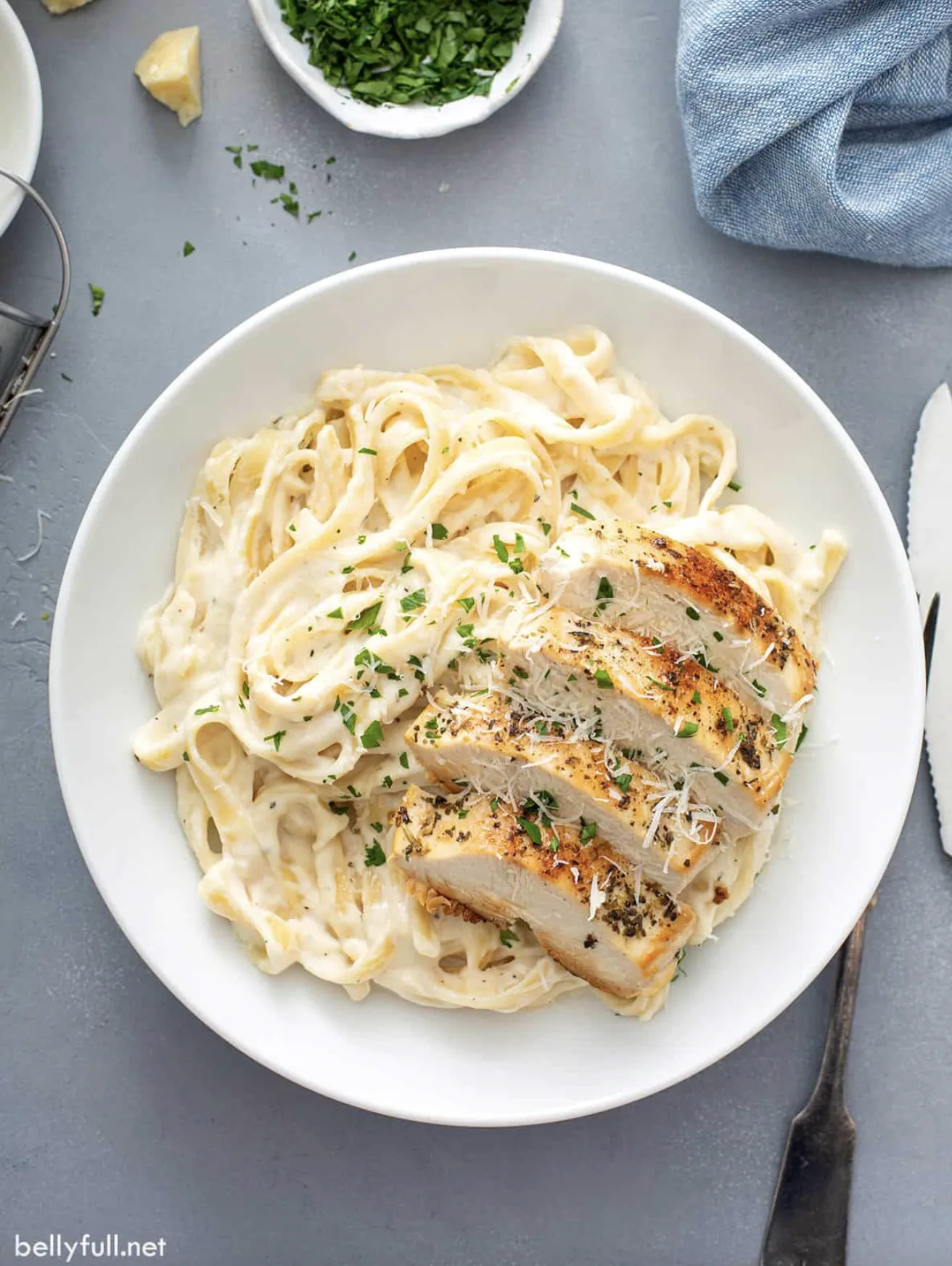 chicken alfredo on a plate