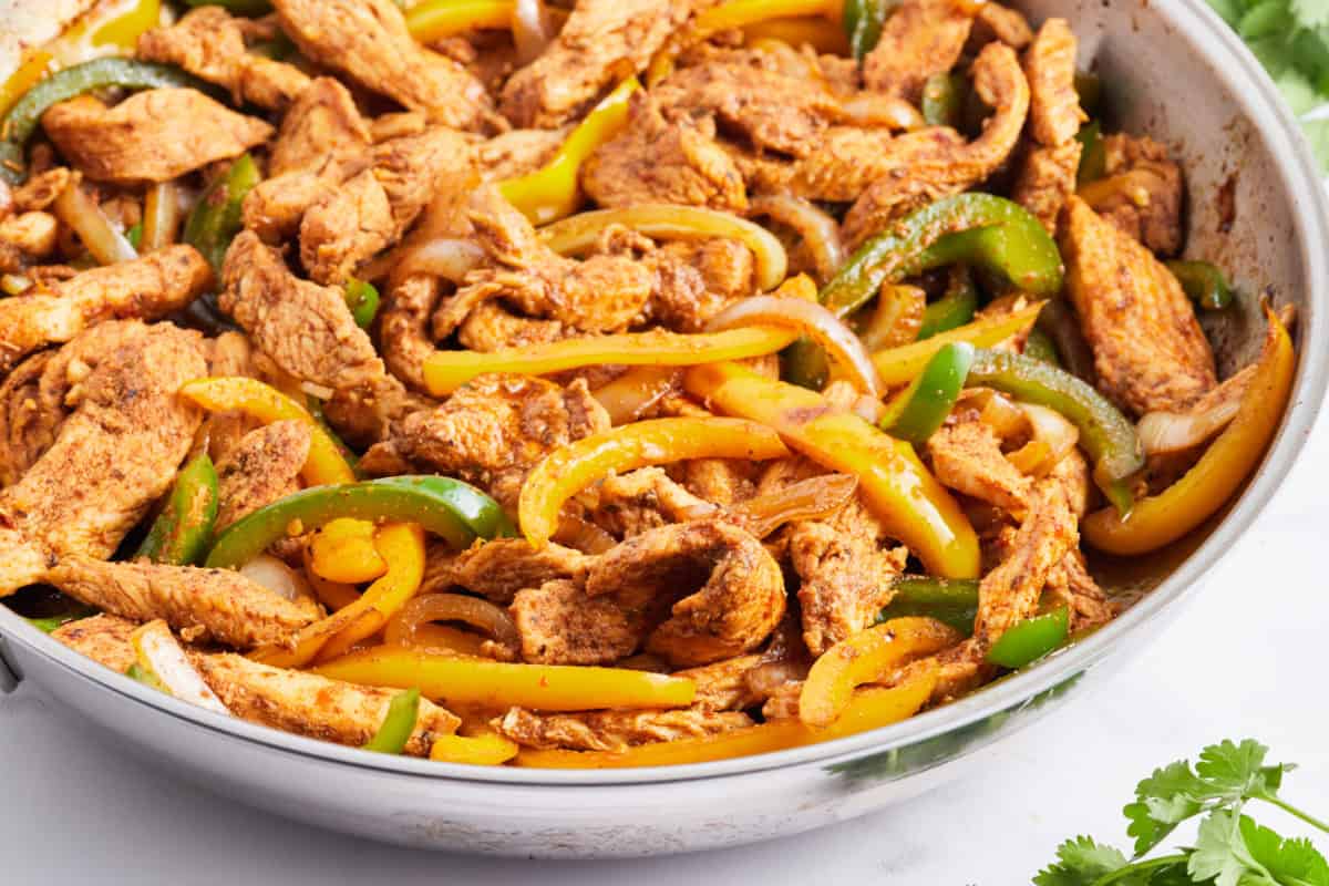 skillet chicken fajitas